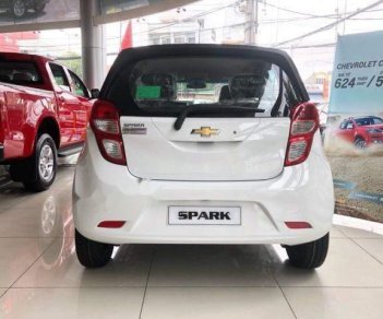 Chevrolet Spark   2018 - Cần bán Chevrolet Spark đời 2019, màu trắng, giá tốt