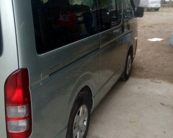 Toyota Hiace   MT  2010 - Bán ô tô Toyota Hiace MT sản xuất 2010, màu xanh ngọc