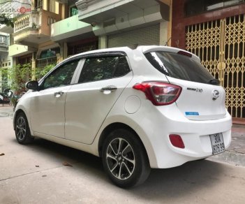 Hyundai i10 1.2MT 2016 - Bán Hyundai i10 1.2MT sản xuất 2016, màu trắng, nhập khẩu nguyên chiếc còn mới, giá 345tr