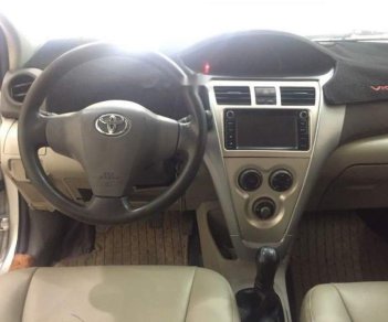 Toyota Vios 2009 - Cần bán lại xe Toyota Vios năm sản xuất 2009, màu bạc, nhập khẩu nguyên chiếc giá cạnh tranh