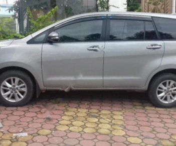 Toyota Innova 2017 - Bán Toyota Innova sản xuất năm 2017, màu xám