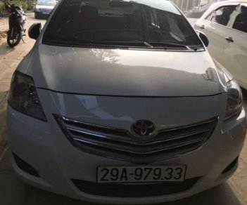 Toyota Vios 2010 - Cần bán xe Toyota Vios 2010, màu trắng, giá chỉ 226 triệu