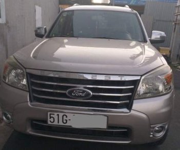 Ford Everest 2009 - Chính chủ bán Ford Everest sản xuất năm 2009, màu hồng số tự động