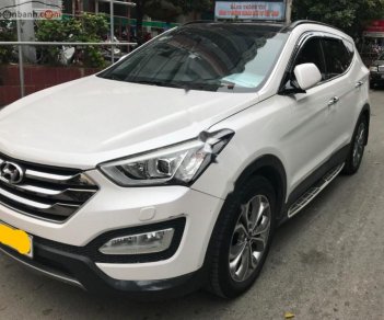 Hyundai Santa Fe 2.2L 4WD 2015 - Cần bán Hyundai Santa Fe 2.2L 4WD 2015, màu trắng chính chủ giá cạnh tranh