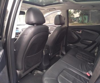 Hyundai Tucson 2.0 AT.  2011 - Cần bán lại xe Hyundai Tucson 2.0 AT. Sản xuất năm 2011, màu đen, xe nhập