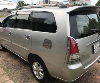 Toyota Innova G 2007 - Bán Toyota Innova G sản xuất năm 2007, màu bạc xe gia đình, giá chỉ 350 triệu