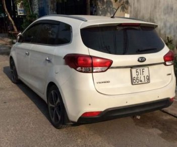 Kia Rondo 2016 - Bán Kia Rondo sản xuất năm 2016, màu trắng