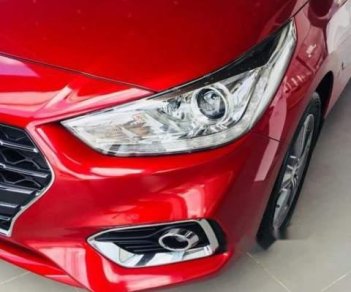 Hyundai Accent 2018 - Bán xe Hyundai Accent năm sản xuất 2018, màu đỏ