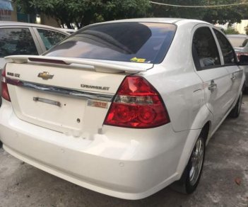 Chevrolet Aveo   2015 - Cần bán Chevrolet Aveo 2015, màu trắng số tự động