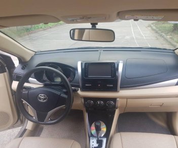 Toyota Vios 1.5E 2017 - Cần bán xe Toyota Vios 2017 bản E số tự động. Xe màu vàng cát