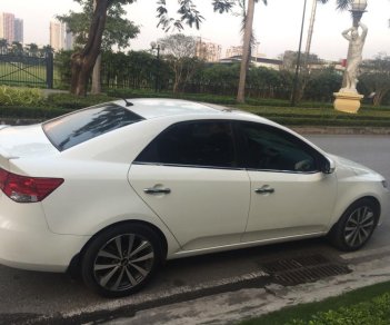 Kia Forte Sli 1.6 AT 2013 - Cần bán xe Kia Forte Sli 1.6 AT sản xuất năm 2013, màu trắng, giá chỉ 485 triệu
