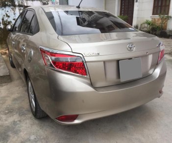Toyota Vios 1.5E MT 2017 - Cần bán em Vios 2017 số sàn vàng cát xe rất mới