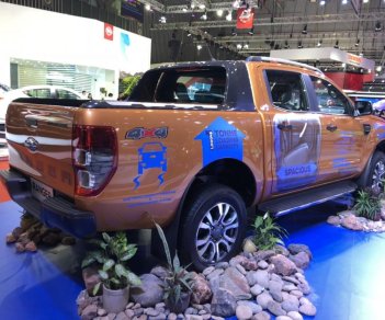 Ford Ranger Wildtrak Bi-turbo 2018 - Bán Ford Ranger Wildtrak Bi-turbo sản xuất 2018- Kèm nhiều quà tặng