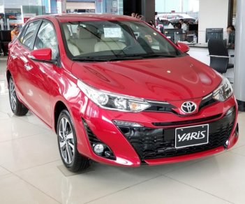 Toyota Yaris 1.5G 2018 - Bán xe Toyota Yaris 1.5G năm 2018, màu đỏ, giá chỉ 650 triệu