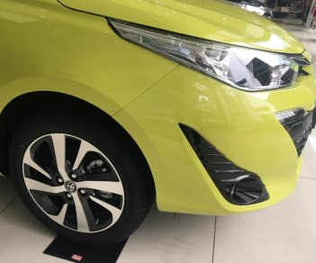 Toyota Yaris G 2018 - Toyota Giải Phóng- Bán xe Yaris 1.5G, màu vàng giao ngay, giá tốt, ưu đãi vay 90%. LH 0973.160.519