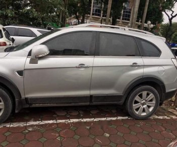 Chevrolet Captiva 2010 - Cần bán Chevrolet Captiva năm 2010, màu bạc số tự động, 435tr