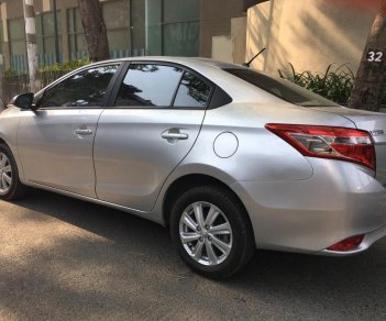 Toyota Vios E 2017 - Bán xe Toyota Vios E 2017 màu bạc, số tự động, giá tốt