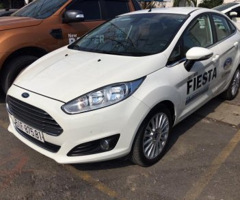 Ford Fiesta 1.5 L 2017 - Bán xe thanh lí của hãng Fiesta Titanium 1.5L sản xuất 2017, giá rẻ