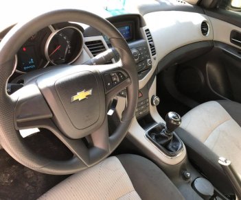 Chevrolet Cruze LT 2014 - Cần bán gấp xe Chevrolet Cruze 2014 trắng, xe bản LT