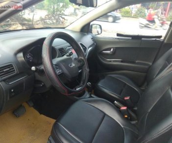 Kia Picanto 1.25 AT 2011 - Cần bán Kia Picanto 1.25 AT đời 2011, màu vàng, xe nhập Hàn Quốc, giá tốt