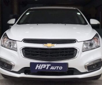 Chevrolet Cruze  LT 2018 - Cần bán Chevrolet Cruze LT sản xuất năm 2018, màu trắng, đẹp như mới