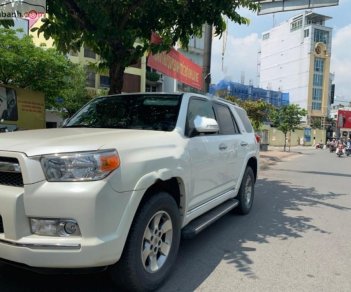 Toyota 4 Runner SR5 2012 - Bán Toyota 4 Runner SR5 đời 2012, màu trắng, nhập khẩu nguyên chiếc số tự động