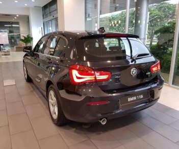 BMW 1 Series 118i 2018 - BMW 118i 2018 nhập khẩu từ Đức, xe giao ngay, giá tốt