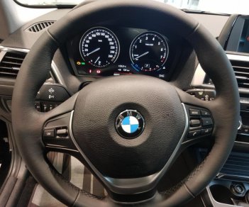 BMW 1 Series 118i 2018 - BMW 118i 2018 nhập khẩu từ Đức, xe giao ngay, giá tốt