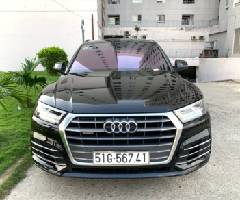 Audi Q5 2.0TFSi Sport Sline 2017 - Bán Audi Q5 2.0TFSi Sport Sline ĐKLĐ 02/2018, full options chưa hết rodai