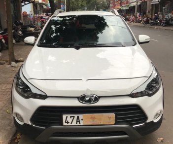 Hyundai i20 Active 2016 - Bán Hyundai i20 Active sản xuất 2016, màu trắng, nhập khẩu nguyên chiếc như mới