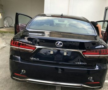 Lexus LS  500H 2018 - Cần bán xe Lexus LS LS500H đời 2018, màu đen nhập từ Nhật