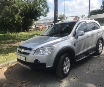 Chevrolet Captiva  LT 2008 - Bán ô tô Chevrolet Captiva LT sản xuất 2008, màu bạc, số sàn