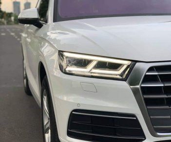 Audi Q5 2018 - Bán xe Audi Q5 năm 2018, màu trắng xe nhập