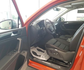 Mazda CX 9 2018 - [Xe Đức gầm cao 7 chỗ] động cơ 2.0 turbo, tiết kiệm xăng, dáng chuẩn, dễ lái, an toàn, bao lái thử. LH tôi 0937584019
