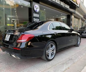 Mercedes-Benz E class E300 AMG 2017 - Cần bán lại xe Mercedes E300 AMG 2017, màu đen như mới