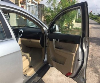 Chevrolet Captiva 2008 - Chính chủ bán Chevrolet Captiva sản xuất 2008, màu bạc, giá chỉ 275 triệu