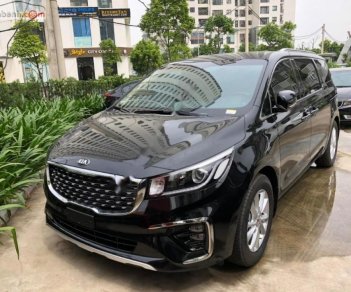 Kia Sedona Luxury 2018 - Bán Kia Sedona Luxury năm sản xuất 2018, màu đen