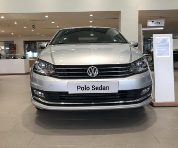 Volkswagen Polo 1.6AT  2016 - Bán Volkswagen Polo Sedan 1.6AT 6 cấp số Model 2016 - xe nhập khẩu chính hãng