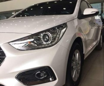 Hyundai Accent   2018 - Bán ô tô Hyundai Accent sản xuất năm 2018, màu trắng, giá tốt