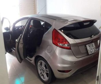 Ford Fiesta 2011 - Bán Ford Fiesta năm sản xuất 2011, màu bạc  