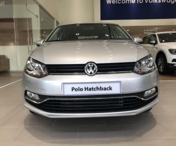 Volkswagen Polo 1.6AT 2017 - Bán Volkswagen Polo Hatchback 1.6AT 6 cấp số - xe nhập khẩu chính hãng