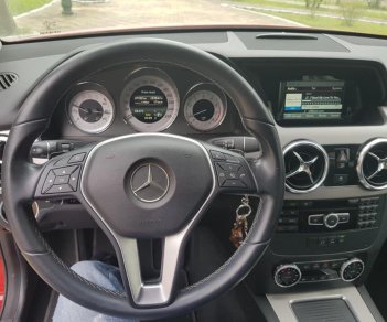 Mercedes-Benz CLK class 250 4MATIC 2015 - Cần bán Mercedes 250 4MATIC 2015, màu đỏ, nhập khẩu