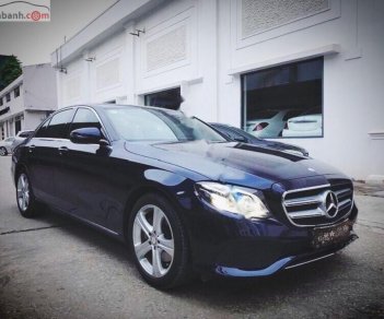 Mercedes-Benz E class E250 2018 - Cần bán xe Mercedes E250 đời 2018, mới 100%