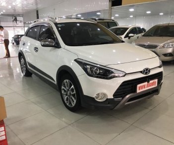 Hyundai i20 Active 1.4AT 2016 - Bán ô tô Hyundai i20 Active 1.4AT đời 2016, màu trắng, xe nhập, giá tốt