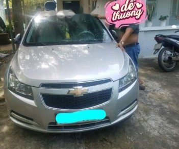 Chevrolet Cruze MT 2010 - Bán Chevrolet Cruze MT sản xuất 2010, màu bạc, xe gia đình