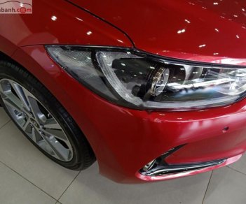 Hyundai Elantra 2018 - Bán xe Hyundai Elantra đời 2018, màu đỏ, giá 669tr