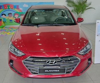 Hyundai Elantra 2018 - Bán xe Hyundai Elantra đời 2018, màu đỏ, giá 669tr