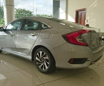 Honda Civic 2018 - Cần bán xe Honda Civic năm sản xuất 2018, màu bạc, xe nhập, giá tốt