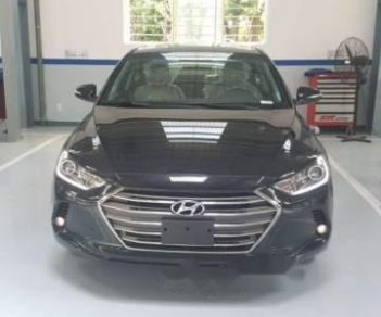 Hyundai Elantra 2018 - Bán Hyundai Elantra sản xuất năm 2018, giao ngay