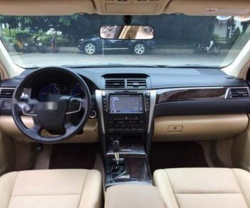 Toyota Camry  2.0E 2016 - Bán Toyota Camry 2.0E sản xuất 2016, màu vàng giá cạnh tranh